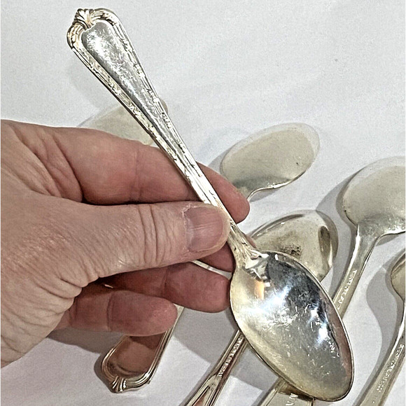 Vintage Silverplate teaspoons matching set of 8 International Silver MN & Co - Picture 7 of 8